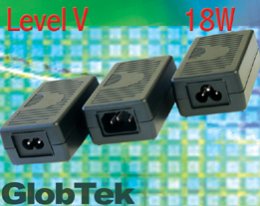 １８Ｗのグリーン電源機器は効率レベルＶ要求に適応しています
